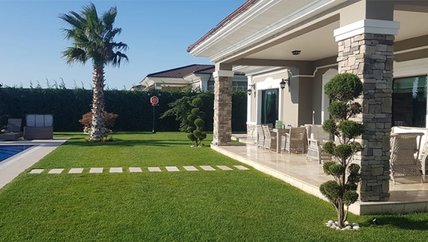 Zekeriyaköy Peyzaj Bahçe Düzenleme | Lüks Villa Bahçesi Tasarımı
