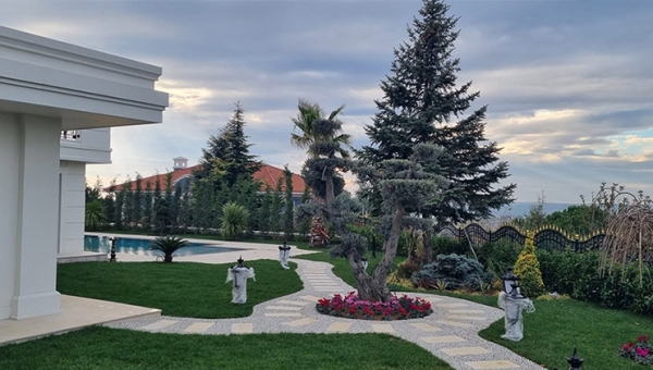Üsküdar Peyzaj Bahçe Düzenleme | Çengelköy Villa Bahçesi Peyzaj 