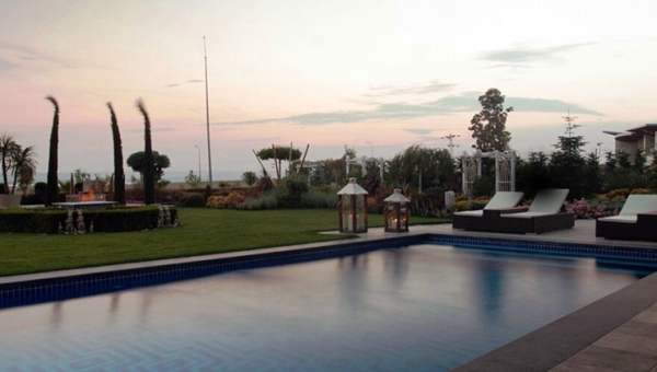 Adalar Peyzaj Bahçe Düzenleme | Büyükada Köşk Bahçesi Peyzaj